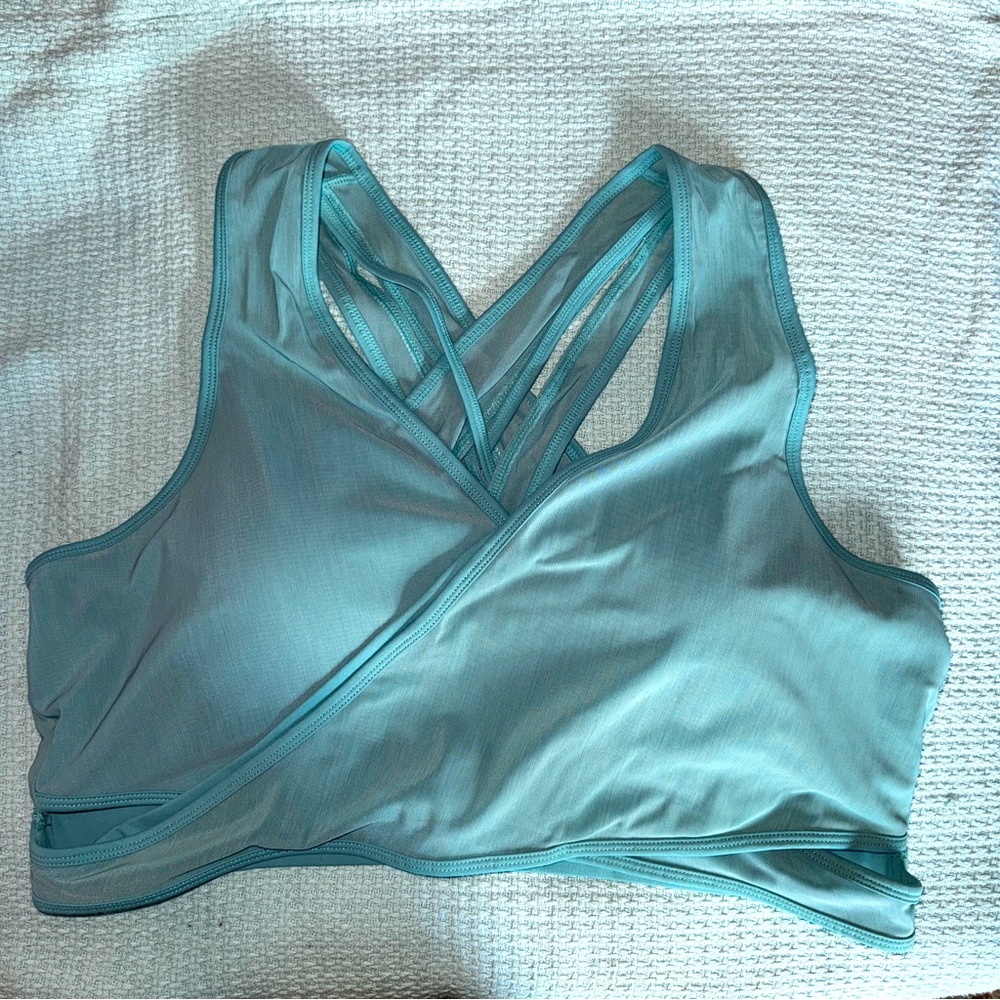 Fabletics Plus Size Sports Bra